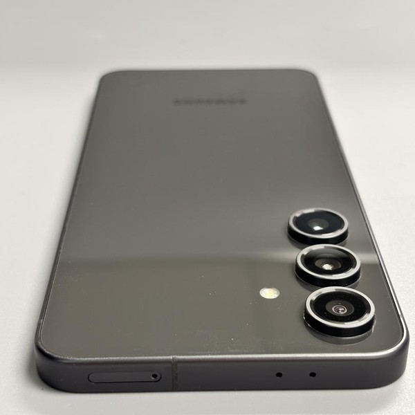 Samsung Galaxy S24 FE - AT&T, 128 GB, Gray, SM-S721U