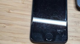 Fair
													Apple iPhone SE 3rd Gen 2022 - Unlocked, Midnight, 64 GB, A2595, photo 3 of 13