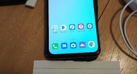 Mint
													LG G8X ThinQ - Unlocked, Black, 128 GB, 6 GB, photo 1 of 9