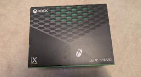 Mint
													Xbox Series X (2020) - Black, 1 TB, standard, photo 3 of 6