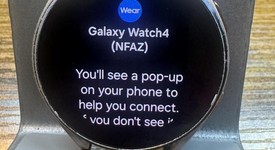 Fair
													Samsung Galaxy Watch4 - Unlocked, Gold, 40mm, photo 1 of 7