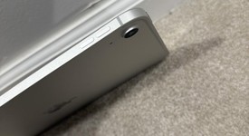 Mint
													Apple iPad 10th Gen - Unlocked, Silver, 64 GB, A2757, photo 5 of 9