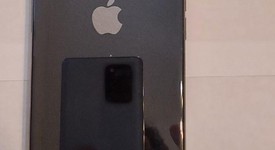 Good
													Apple iPhone Xs - Unlocked, Gray, 64 GB, A1920, photo 3 of 5