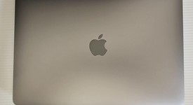 Good
													MacBook Air 2020 - 13" - Apple M1, Silver, 256 GB, 16 GB, photo 1 of 11