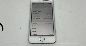 Good
													Apple iPhone SE 1st Gen 2016 - Unlocked, Silver, 32 GB, A1723, photo 2 of 10
