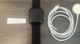 Mint
													Apple Watch Series 9 45mm - Unlocked, Midnight, A2984 - Cellular, Aluminum, photo 2 of 6