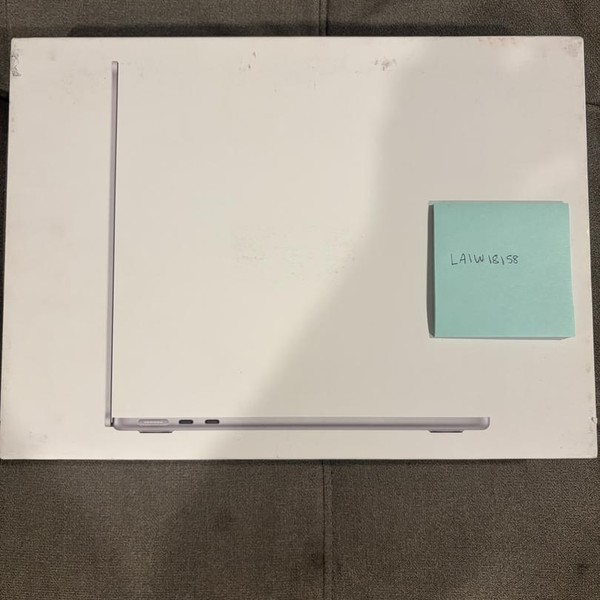 MacBook Air 2025 (M4) - 13 inch - 256 GB, Silver, 16 GB, Apple M4