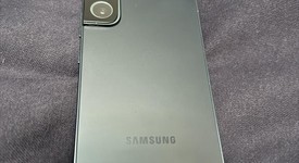 Good
													Samsung Galaxy S22 - Verizon, Green, 128 GB, 8 GB, SM-S901U, photo 1 of 16