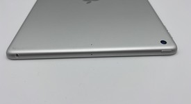 Mint
													Apple iPad 9th Gen - Wi-Fi, Silver, 256 GB, A2602, photo 3 of 4