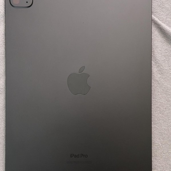 Apple iPad Pro 11 inch (M4) 2024 - Wi-Fi, 256 GB, Black, 8 GB, A2836, Standard Glass