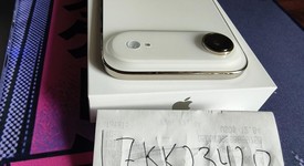 Mint
													Apple iPhone Air - Unlocked, Light Gold, 256 GB, A3260, photo 5 of 6