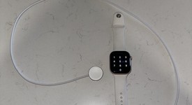 Mint
													Apple Watch Series 10 46mm - Rose Gold, A2999 - GPS, Aluminum, photo 3 of 5