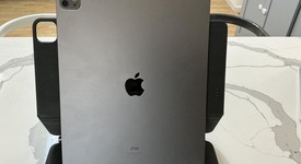 Mint
													Apple iPad Pro 12.9" 5th Gen 2021 - Unlocked, Gray, 128 GB, photo 3 of 4