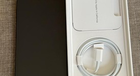 Mint
													Apple iPhone 13 - Unlocked, Midnight, 128 GB, A2482, photo 5 of 10