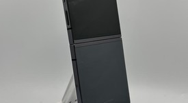 Mint
													Samsung Galaxy Z Flip5 - Unlocked, Graphite, 512 GB, 8 GB, SM-F731U1, photo 2 of 5