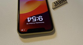 Mint
													Apple iPhone 11 - Unlocked, Yellow, 64 GB, A2111, photo 4 of 8