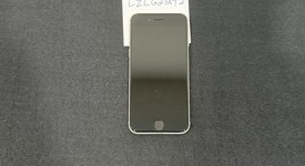 Mint
													Apple iPhone SE 3rd Gen 2022 - Unlocked, Starlight, 64 GB, A2595, photo 1 of 14