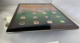 Good
													Apple iPad Pro 12.9" 2nd Gen 2017 - Wi-Fi, Silver, 512 GB, photo 5 of 6