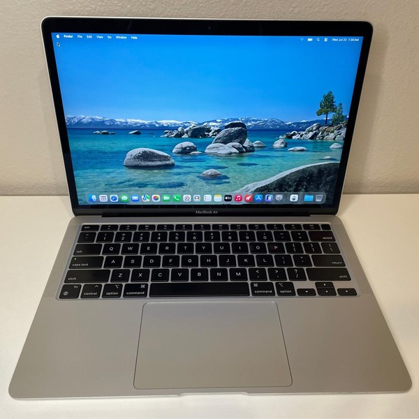 MacBook Air 2020 - 13 inch - 256 GB, Silver, 8 GB, Apple M1