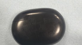 Used
													Beats Studio Buds - Black, photo 2 of 5