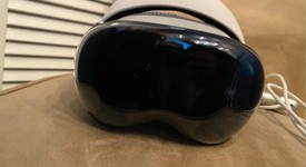 Good
													Apple Vision Pro - 512 GB, photo 3 of 6