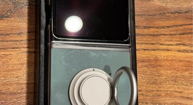 Good
													Samsung Galaxy Z Flip5 - Unlocked, Green, 512 GB, 8 GB, SM-F731U1, photo 5 of 5