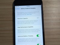 Apple iPhone SE 3rd Gen 2022