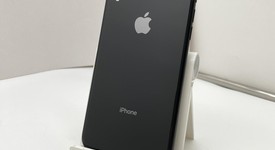 Good
													Apple iPhone Xr - Unlocked, Black, 64 GB, A1984, photo 3 of 9