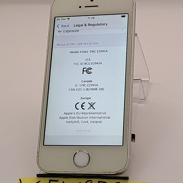 Apple iPhone SE 1st Gen 2016 - Unlocked, 64 GB, Silver, A1662