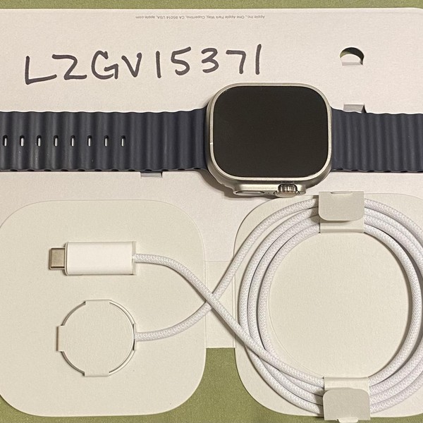 Apple Watch Ultra 2 49mm - Unlocked, Natural, A2986