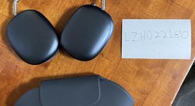 Used
													Apple AirPods Max USB-C - Midnight, photo 4 of 15