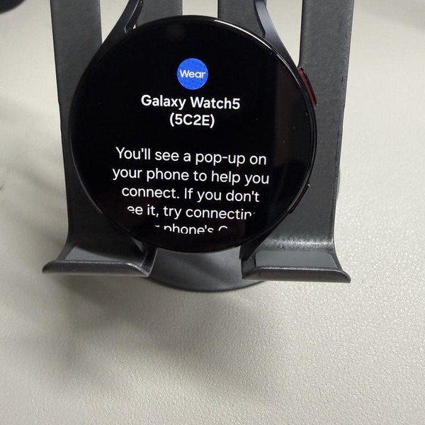Samsung Galaxy Watch5 - Unlocked, Graphite, 44mm