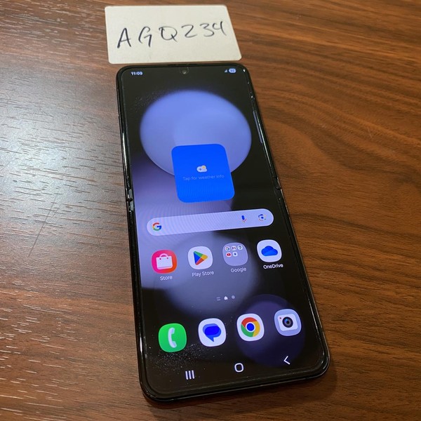 Samsung Galaxy Z Flip5 - T-Mobile, 256 GB, Gray, 8 GB, SM-F731U