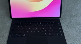 Mint
													Apple iPad Pro 12.9" 6th Gen 2022 - Wi-Fi, Gray, 128 GB, photo 2 of 8
