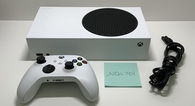 Fair
													Xbox Series S (2020) - White, 512 GB, photo 1 of 6