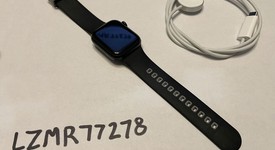 Mint
													Apple Watch Series 7 41mm - Unlocked, Green, A2475 - Cellular, Aluminum, photo 1 of 5