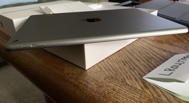 Mint
													Apple iPad 6th Gen - Wi-Fi, Gray, 128 GB, A1893, photo 4 of 15