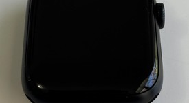 Mint
													Apple Watch SE 2nd Gen 40mm - Midnight, A2722 - GPS, Aluminum, photo 2 of 6