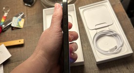 Mint
													Apple iPhone 15 Pro - Unlocked, Black, 256 GB, A2848, photo 5 of 10
