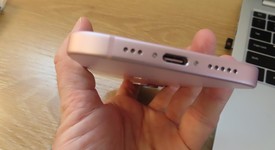 Mint
													Apple iPhone 15 - Verizon, Pink, 128 GB, A2846, photo 4 of 7