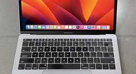 Good
													MacBook Pro 2017 (No Touch Bar) - 13" - I5, Gray, 512 GB, 16 GB, photo 4 of 16