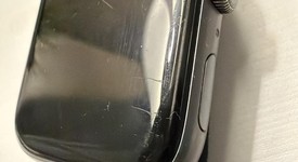 Good
													Apple Watch Series 4 44mm - Gray, A1978 - GPS, Aluminum, photo 3 of 6