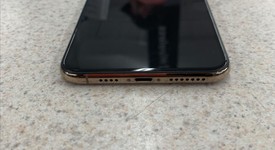 Mint
													Apple iPhone Xs Max - Unlocked, Gold, 64 GB, A1921, photo 1 of 9