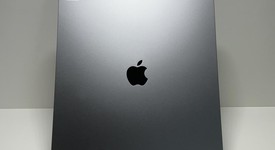 Good
													Apple iPad Pro 12.9" 6th Gen 2022 - Unlocked, Gray, 256 GB, photo 1 of 10
