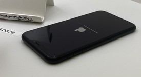 Good
													Apple iPhone Xr - Unlocked, Black, 128 GB, A1984, photo 4 of 6