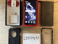 OnePlus 12