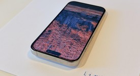 Mint
													Apple iPhone 16 Pro - Unlocked, White, 256 GB, A3083, photo 3 of 7