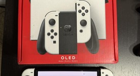 Mint
													Nintendo Switch - OLED - White, 64 GB, photo 3 of 8