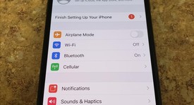 Fair
													Apple iPhone Xs - Unlocked, Gray, 64 GB, A1920, photo 4 of 9