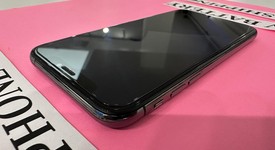 Good
													Apple iPhone Xs - Unlocked, Gray, 64 GB, A1920, photo 4 of 13